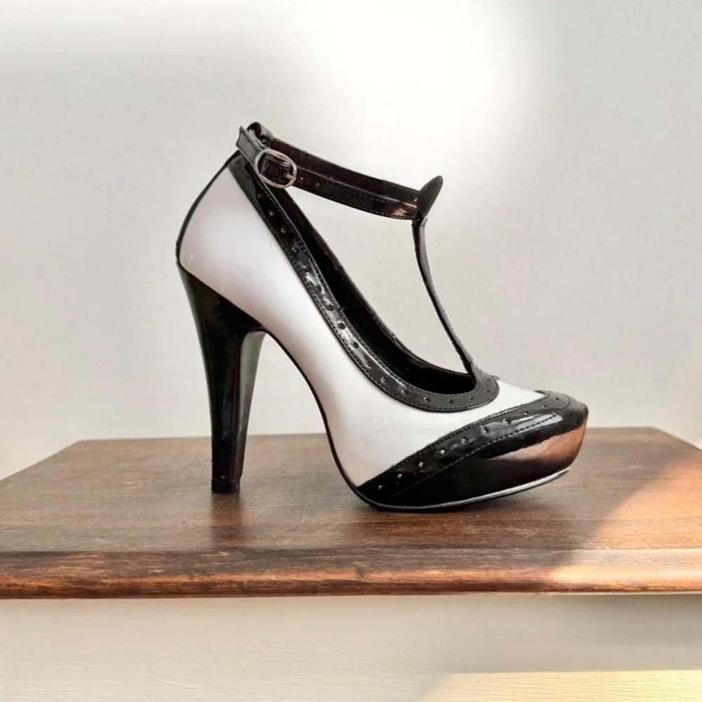 Vintage black white Oxford platform heel T strap stiletto pin up rockabilly